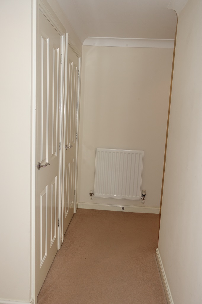 LAVENDER COURT - HALL 2.jpg